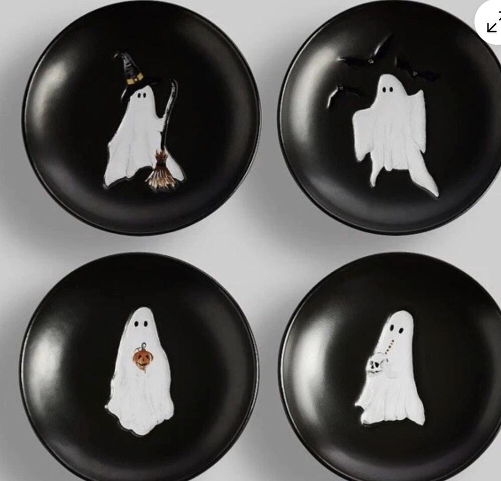 New Pottery Barn Halloween Scary Squad 8 Appetizer Plates